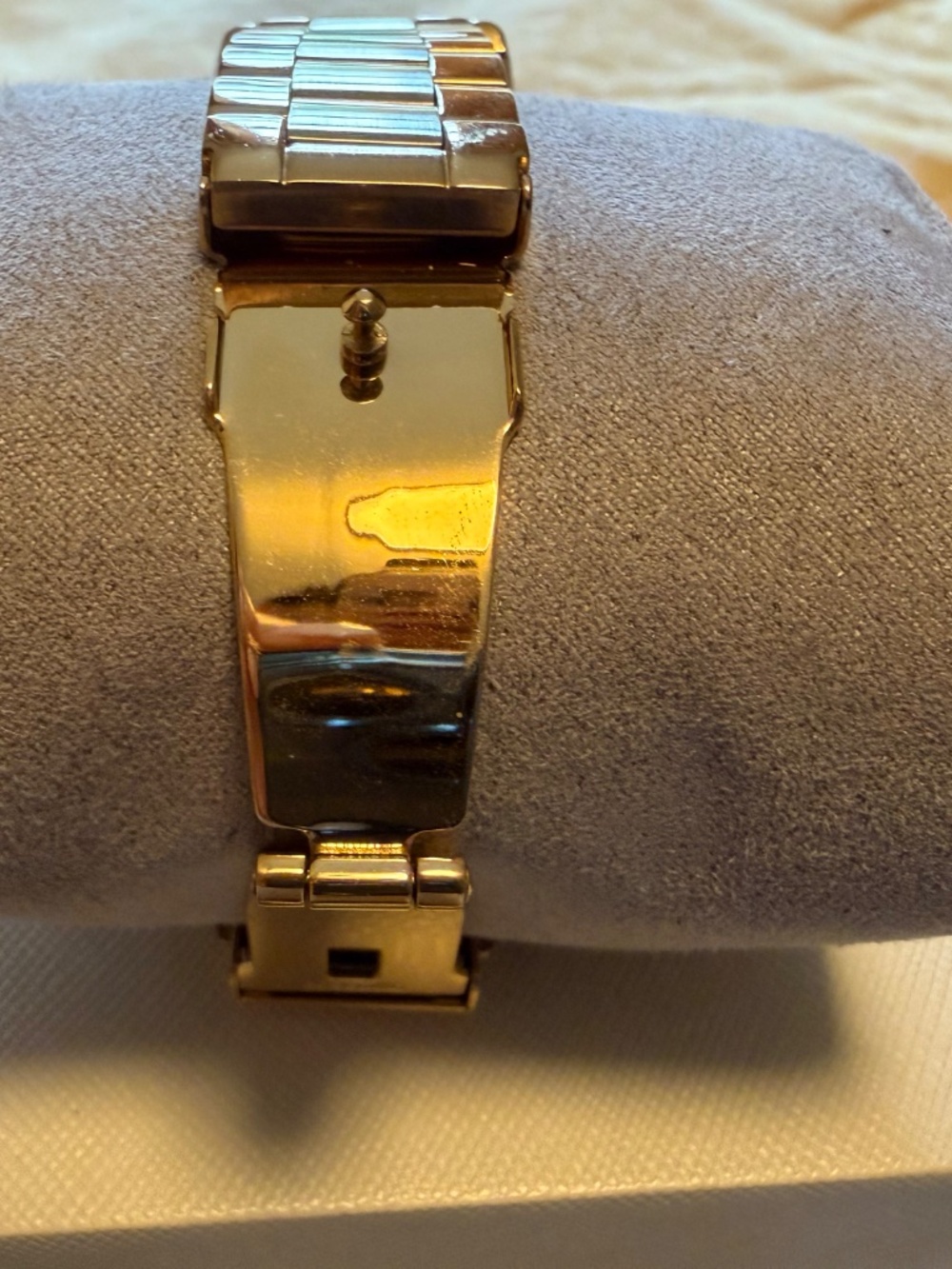 Watch - Picture 5 of 9